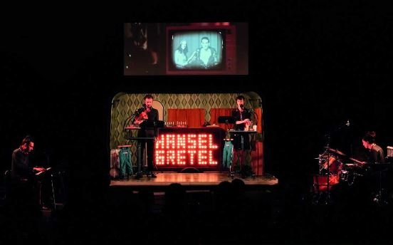 Hansel  & Gretel en caravane